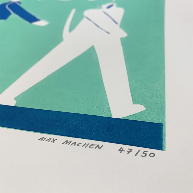 Walkies_Max Machen_Closeup1