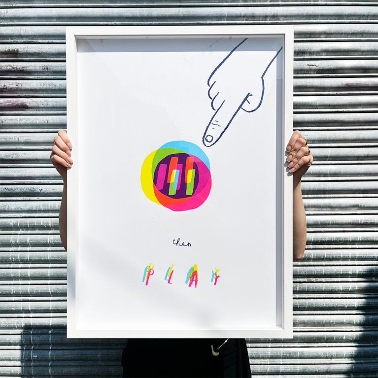 Oliver – held frame