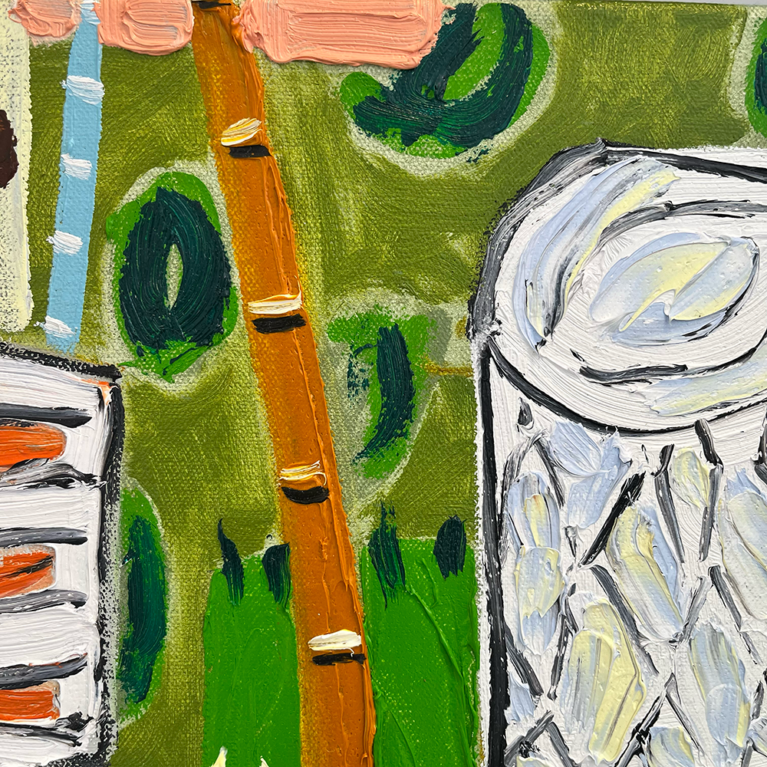 Humming Hear close 2