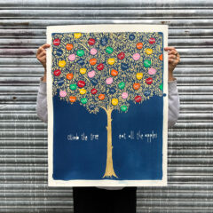 Blue tree held – redbellyboy